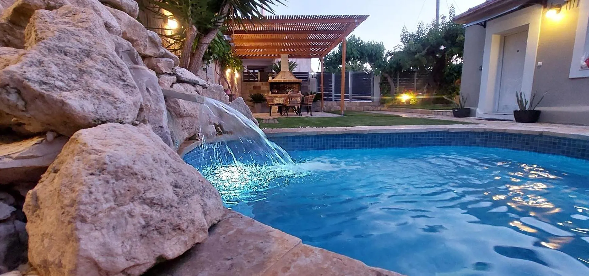 Villa Kontes Kefalonia Kardhakáta